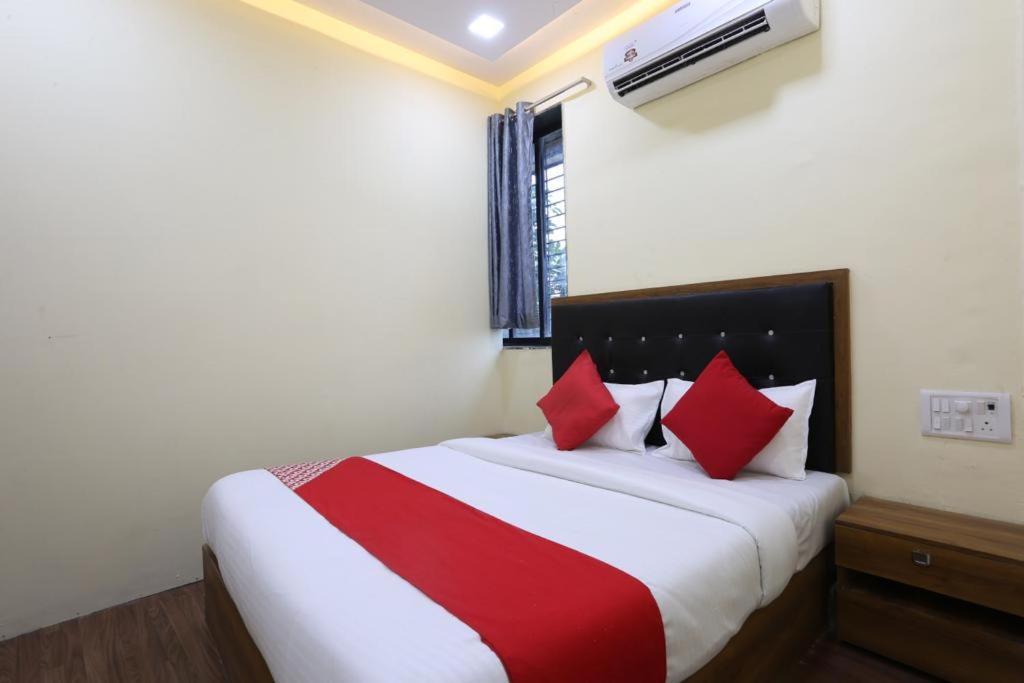 Hotel Indigo Inn 뭄바이 외부 사진