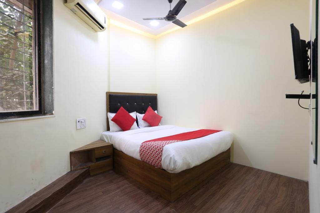 Hotel Indigo Inn 뭄바이 외부 사진